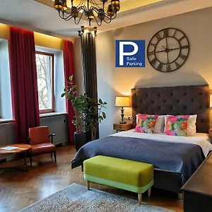 Sleepwell Ordynacka Апарт-отель