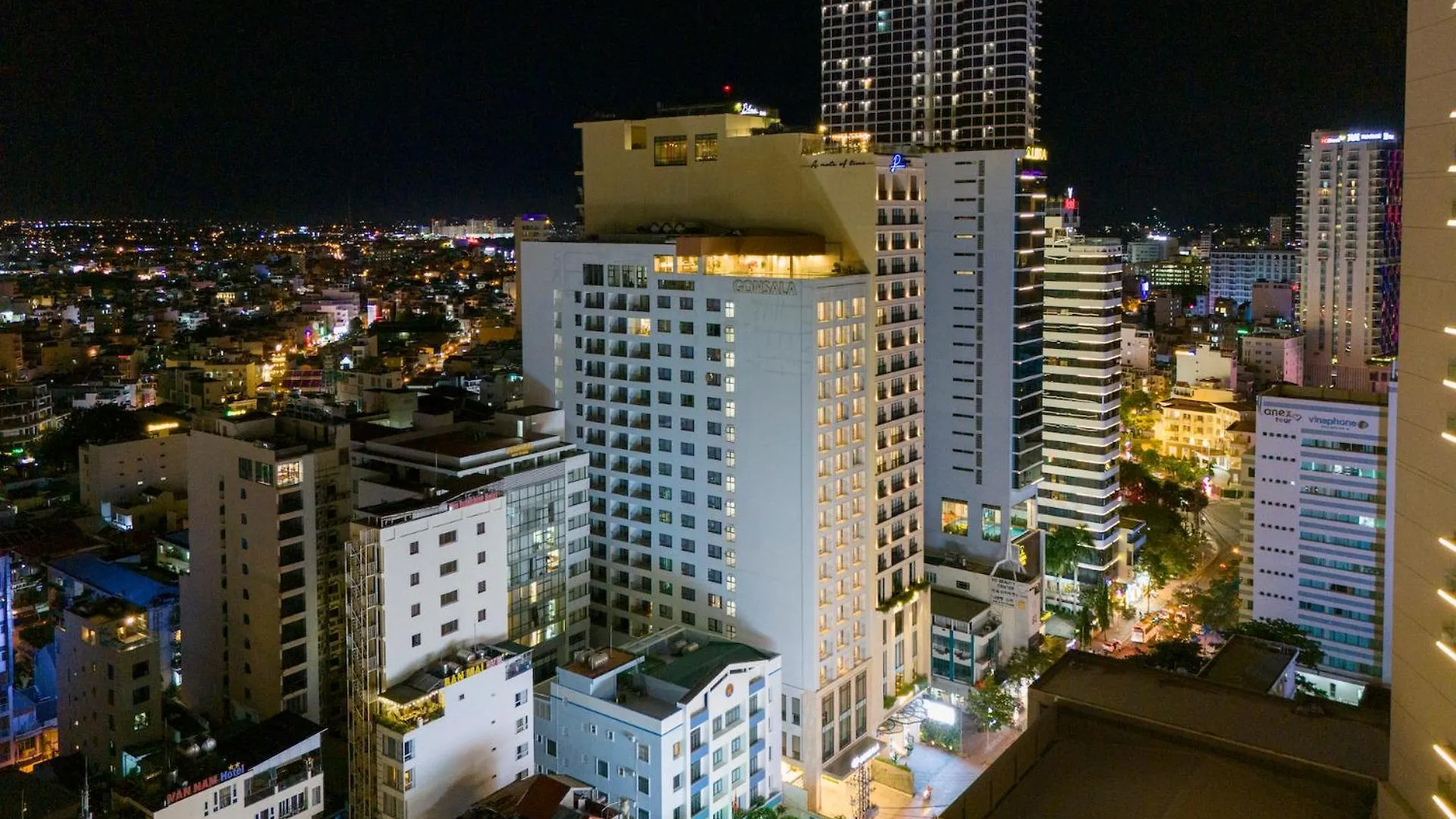 Gonsala Hotel Nha Trang 5*,